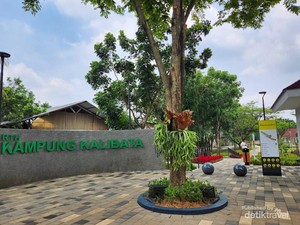 Bermain di RTH Kampung Kalibata Jagakarsa yang Baru Diresmikan Pramono Anung