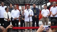 Gubernur DKI Jakarta Pramono Anung memberikan sambutan pada peresmian wajah baru M Bloc Space.