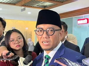 Konflik Timteng, Wamenhaj Ungkap Opsi Tunda-Ubah Rute Penerbangan Haji