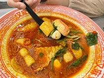 Malatang Halal yang Pedas Nikmat dengan Isian Pilih Sendiri