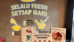 Malatang Halal yang Pedas Nikmat dengan Isian Pilih Sendiri Malatang Halal yang Pedas Nikmat dengan Isian Pilih Sendiri