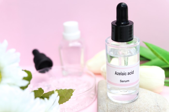 Azelaic Acid, Kandungan Skincare yang Mampu Menyamarkan Flek Hitam