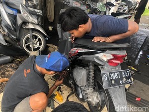 Puluhan Motor Brebet Habis Isi Pertalite, Bahlil Bilang Begini