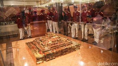 Bermain Sambil Belajar, Siswa Nikmati Wisata Edukatif di Museum BI