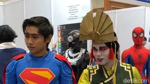 Gimana kalau kamu ikutan juga jadi Avatar Kyoshi? Sang cosplayer senang banget karena karakternya unik dan punya makna di balik perempuan tangguh. Foto: Naitun/ detikcom