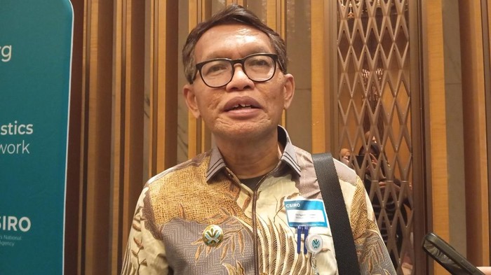 Erik Teguh Primiantoro, Staf Ahli Bidang Hubungan Internasional dan Diplomasi Lingkungan Kementerian Lingkungan Hidup (KLH) Erik Teguh Primiantoro, Staf Ahli Bidang Hubungan Internasional dan Diplomasi Lingkungan Kementerian Lingkungan Hidup (KLH)