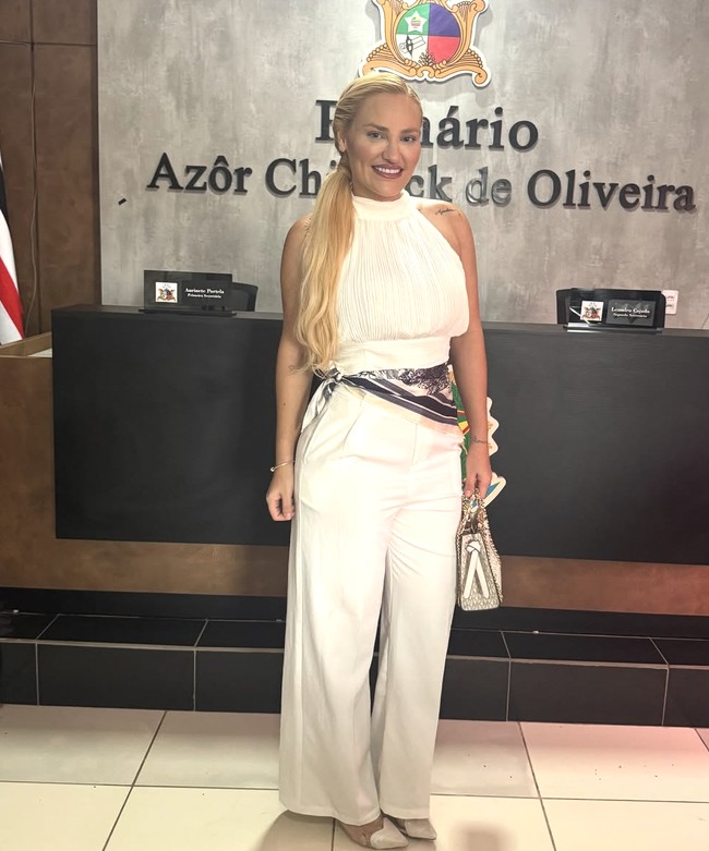 Fernanda Oliveira da Silva, atau yang lebih dikenal publik dengan nama Fernanda Maroca, merupakan salah satu figur muda paling berpengaruh di Lago Verde, Brasil. Di usia yang baru menginjak 30 tahun, ia telah aktif sebagai politisi, anggota DPR, bahkan pernah menjadi pemimpin dewan kota.  Foto: dok. Instagram @fernandamarocaaa