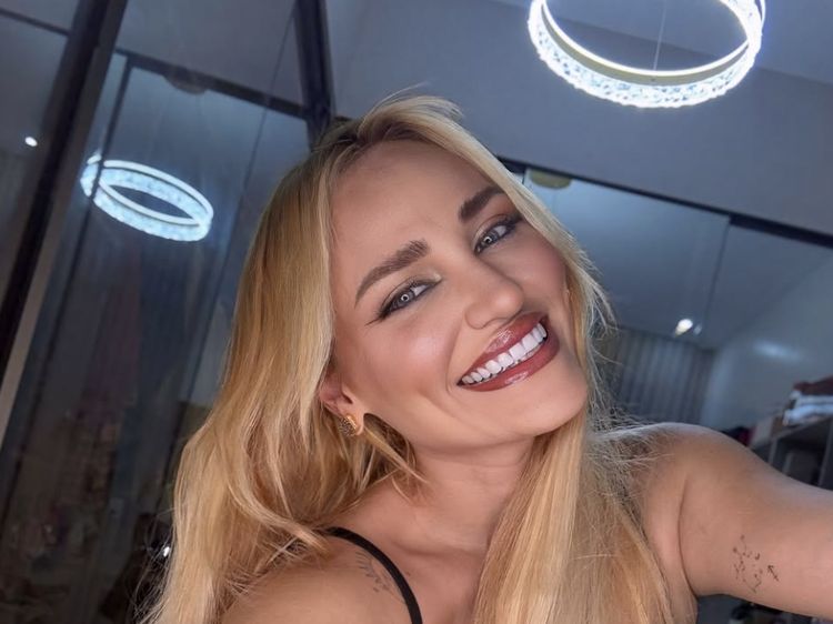 Sosok Anggota DPR Cantik yang Meninggal Tiba-tiba, Kematiannya Jadi Misteri