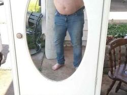 Niatnya Jual Online Cermin, Malah Terekam Hal Tak Terduga!