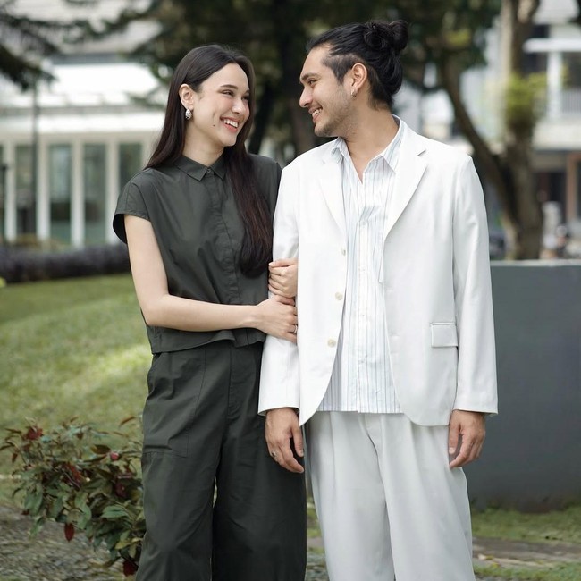 7 Foto Giorgino Abraham-Yasmin Napper, 4 Tahun Pacaran Beda Agama Kini Putus