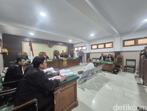 Mangku Luwes Dituntut 20 Tahun Bui Terkait Penusukan Berdarah di Arena Tajen