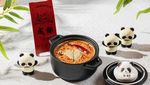 Gemas! Kafe Bertema Panda dari Chengdu Kini Hadir di Singapura Gemas! Kafe Bertema Panda dari Chengdu Kini Hadir di Singapura