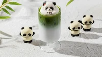 Lalu ada Signature Panda Latte seharga SGD 6 (Rp 77.000). Minuman ini dilengkapi marshmallow panda kecil di atas buih kopi.  Foto: 5:59+ Café & Bistro Lalu ada Signature Panda Latte seharga SGD 6 (Rp 77.000). Minuman ini dilengkapi marshmallow panda kecil di atas buih kopi.  Foto: 5:59+ Café & Bistro