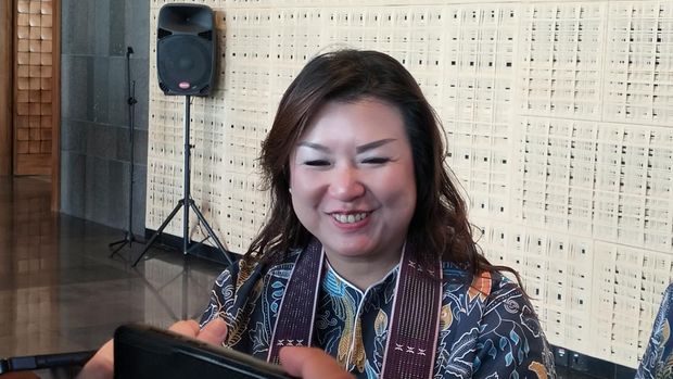 Ketua Umum Astindo, Pauline Suharno, memberi keterangan pers seusai pembukaan Munas VI di GMCC Golo Mori, Labuan Bajo, Manggarai Barat, Selasa (28/10/2025). (Ambrosius Ardin/detikBali) Ketua Umum Astindo, Pauline Suharno, memberi keterangan pers seusai pembukaan Munas VI di GMCC Golo Mori, Labuan Bajo, Manggarai Barat, Selasa (28/10/2025). (Ambrosius Ardin/detikBali)