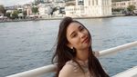 Cantiknya Double! Potret Liburan Yasmin Napper di Turki Cantiknya Double! Potret Liburan Yasmin Napper di Turki