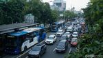 Macet Panjang Terjadi Saat Upacara Sumpah Pemuda di Kramat Macet Panjang Terjadi Saat Upacara Sumpah Pemuda di Kramat
