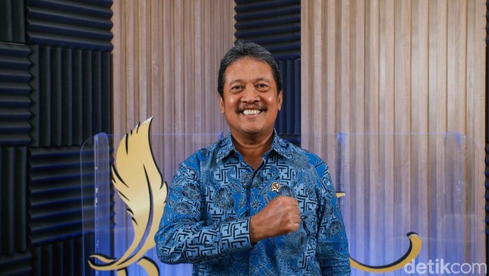 Menteri Kelautan dan Perikanan Sakti Wahyu Trenggono Menteri Kelautan dan Perikanan Sakti Wahyu Trenggono