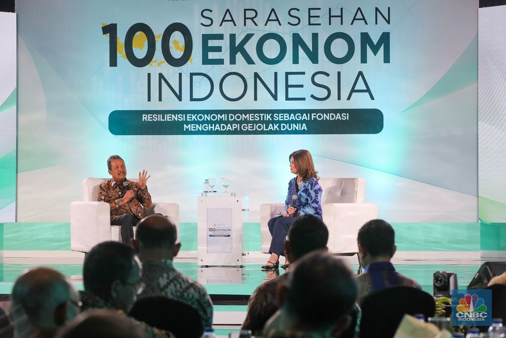 Menteri Kelautan dan Perikanan, Sakti Wahyu Trenggono menyampaikan paparan dalam acara Sarasehan 100 Ekonom di Menara Bank Mega, Jakarta, Selasa (28/10/2025). (CNBC Indonesia/Faisal Rahman) Menteri Kelautan dan Perikanan, Sakti Wahyu Trenggono menyampaikan paparan dalam acara Sarasehan 100 Ekonom di Menara Bank Mega, Jakarta, Selasa (28/10/2025). (CNBC Indonesia/Faisal Rahman)
