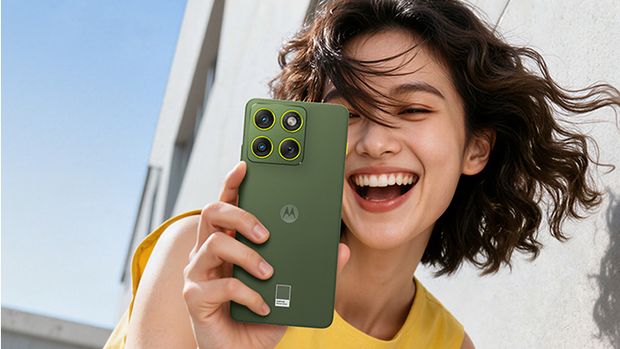 Moto X70 Air Moto X70 Air