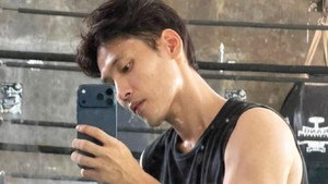 Ia janji bakal tampil lebih fit dan sehat demi bisa terus aktif bareng anak-anak. Foto: Instagram @daehoon_na