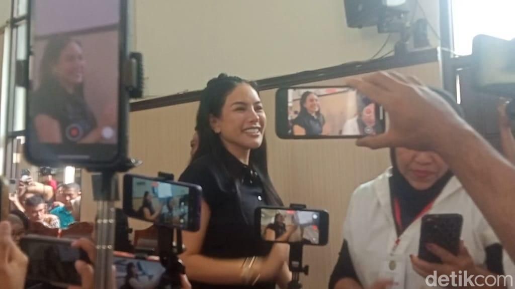 Kasasi Ditolak MA, Nikita Mirzani Buat Surat Terbuka