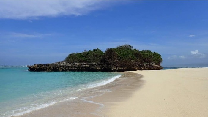 Pantai Marosi di Sumba Barat, NTT. (Tangkapan layar Google Maps/Paolo Nava/2024) Pantai Marosi di Sumba Barat, NTT. (Tangkapan layar Google Maps/Paolo Nava/2024)
