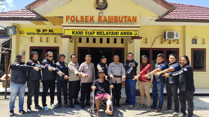Pelaku begal sadis Anton alias Kulub ditangkap polisi Pelaku begal sadis Anton alias Kulub ditangkap polisi