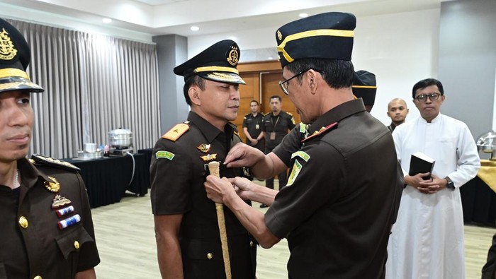 Pelantikan pejabat di lingkungan Kejati Jabar Pelantikan pejabat di lingkungan Kejati Jabar