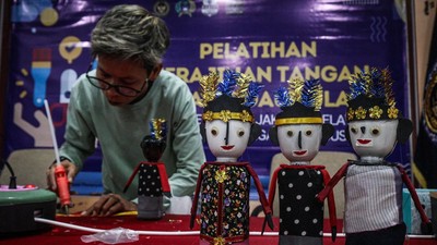 Pelatihan Daur Ulang Warga Binaan Sulap Limbah Jadi Ondel-Ondel Bernilai Seni
