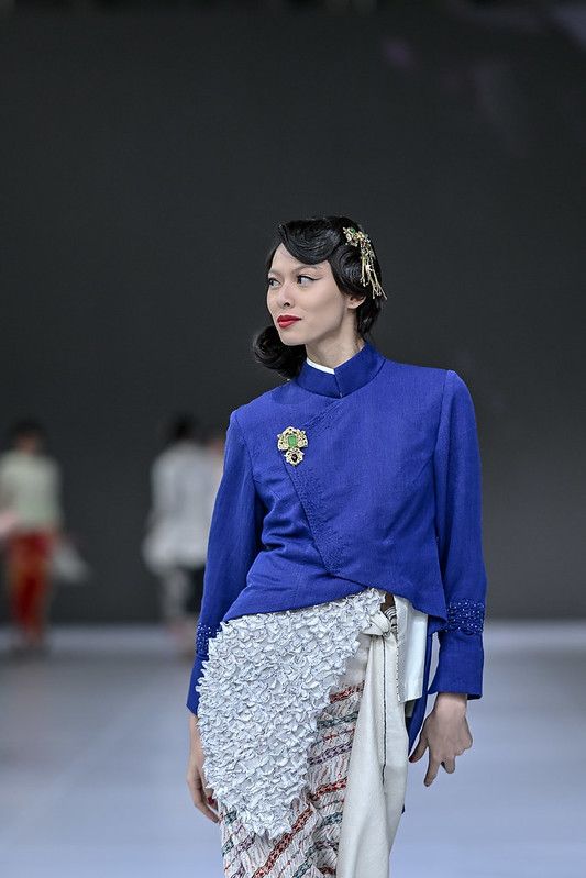 Peragaan 'Bahasa Kain' oleh BINhouse di JFW 2026