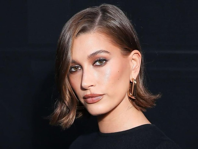 Potongan Rambut Bob untuk Rambut Tipis