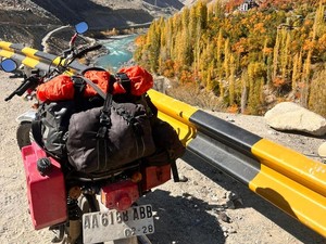 Cerita di Balik Motor CB Lawas Asal Magelang Tur Sampai Pegunungan Himalaya