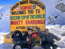 Kisah Pria Magelang Taklukkan Jalan Tertinggi di Himalaya Naik Honda CB Tua