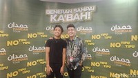 Perasaan Ruben Onsu Umrah Kedua Ajak Mama Ifah dan Diantar Betrand Peto Perasaan Ruben Onsu Umrah Kedua Ajak Mama Ifah dan Diantar Betrand Peto