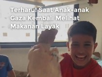 Anak-anak Gaza Bahagia Banget Lihat Makanan Layak