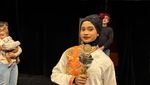 Bawakan Tari Betawi, SMP Labschool Ciracas Raih Grand Prix di Paris! Bawakan Tari Betawi, SMP Labschool Ciracas Raih Grand Prix di Paris!