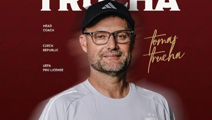 Tomas Trucha diumumkan sebagai pelatih baru PSM Makassar melanjutkan kompetisi Super League 2025/2026.