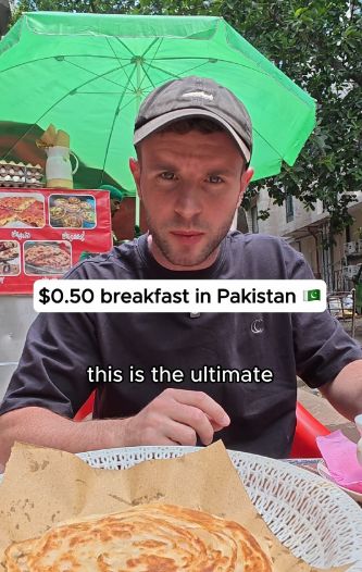 Turis Kaget Sarapan dan Makan di Pakistan Cuma Habis Rp 11 Ribuan! Turis Kaget Sarapan dan Makan di Pakistan Cuma Habis Rp 11 Ribuan!
