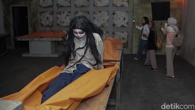 Teror Klinik Kamboja Hantui Halloween di Trans Studio Cibubur