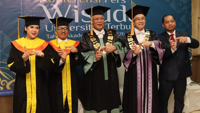 Belajar Fleksibel Terbukti Efektif, 2 Pejabat Publik Lulus Tepat Waktu