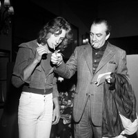 Dalam film dokumenter tentang hidupnya terungkap bahwa pada malam pemutaran perdana ia beralih ke alkohol untuk meredakan kesepian. Kebiasaan itu kembali terulang ketika Bjorn tur ke Jepang di mana ia didorong untuk menggunakan narkoba sebelum tampil di hadapan penonton lokal. Foto: Gamma-Rapho via Getty Images/Gilbert TOURTE