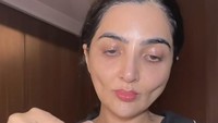 8 Foto Ashanty Pamer Rutinitas Skincare, Wajah Aslinya Jadi Sorotan 8 Foto Ashanty Pamer Rutinitas Skincare, Wajah Aslinya Jadi Sorotan