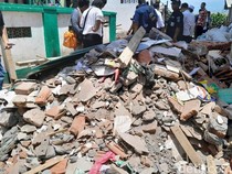 Asrama Putri Ponpes di Situbondo Ambruk, 1 Santriwati Meninggal-11 Luka