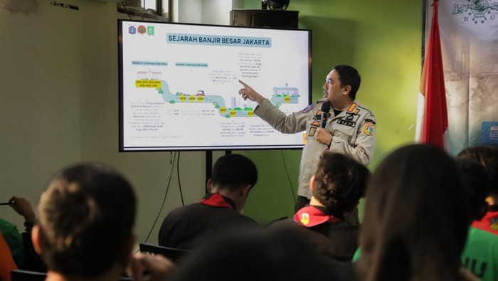 BPBD Jakarta menyiapkan langkah untuk mengantisipasi banjir saat musim hujan. (dok.istimewa) BPBD Jakarta menyiapkan langkah untuk mengantisipasi banjir saat musim hujan. (dok.istimewa)