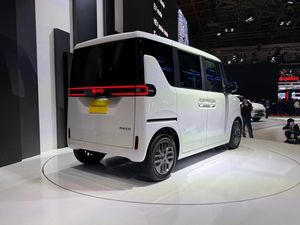 Laris Manis, BYD Pasang Target Tinggi untuk Kei Car Racco di Jepang