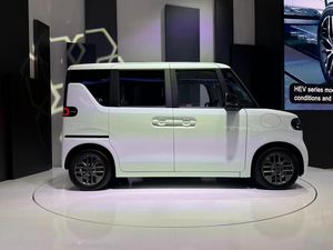 Belum Dijual, Ini Alasan BYD Sudah Pamer Racco di Indonesia