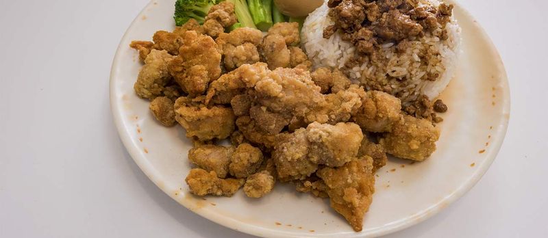 Daftar ayam goreng terenak di dunia Daftar ayam goreng terenak di dunia