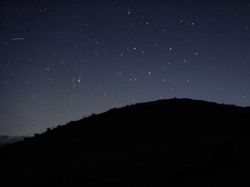 Fenomena Langka Komet Lemmon Terlihat di Langit Eropa