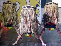 Lenggak-lenggok Para Penari dalam Festival Kudungga 2025