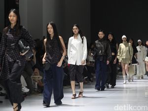 Shop at Velvet dan Starry Hadirkan Busana Romantis Hingga Aksen Sporty di JFW